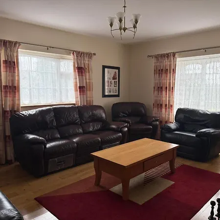 4 Double Bed Detached In Rural Location בית נופש קליירמוריס