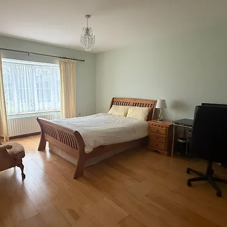 4 Double Bed Detached In Rural Location בית נופש *