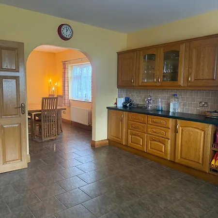 4 Double Bed Detached In Rural Location בית נופש *