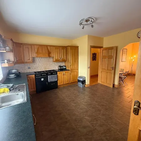 4 Double Bed Detached In Rural Location בית נופש